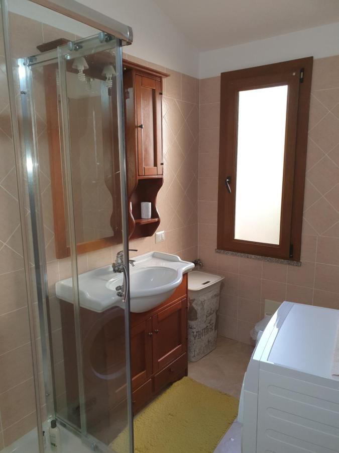 Villa La Casa Di Sara à Pula Extérieur photo