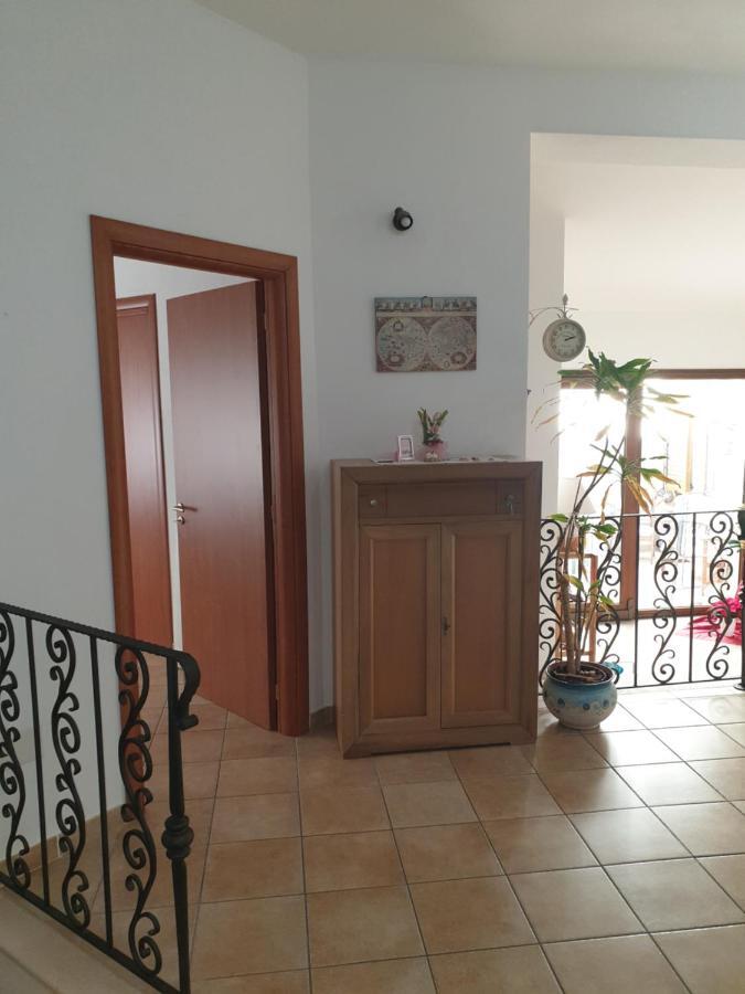 Villa La Casa Di Sara à Pula Extérieur photo