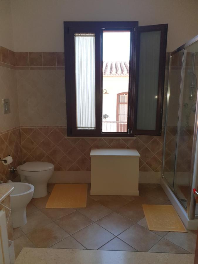 Villa La Casa Di Sara à Pula Extérieur photo